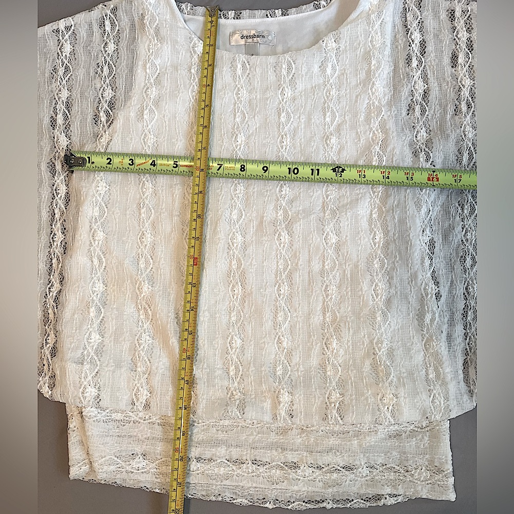 Dress barn white Lace Lined Top Angel Bat Wing Sleeves Top Size S - Picture 8 of 9